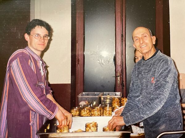 Foto de Matthias Hespe hace unos 23 años con René Levy en Cuisine et Santé