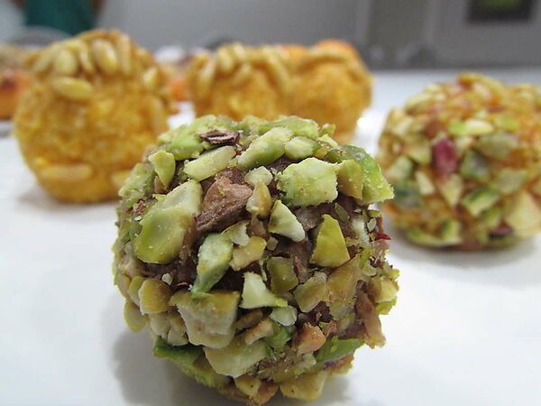 Panellets amb pastanaga i coco - EspaiCuinarSa