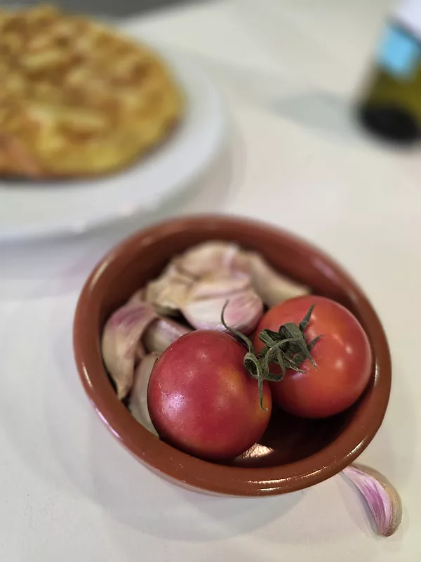 Culinary Experience with a Chef: Paella and Tapas