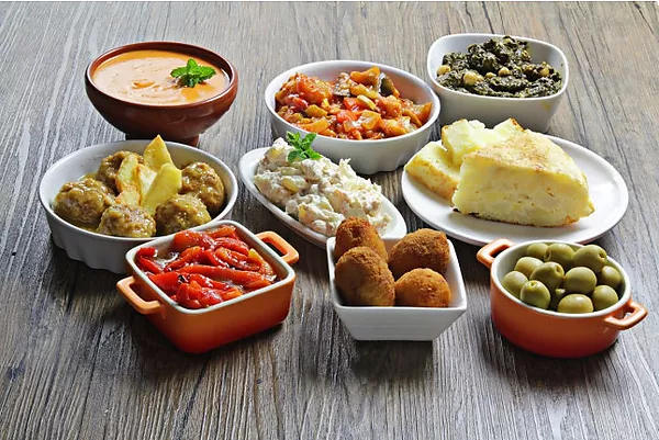 Classe de cuina mediterrània Privada: Tapes, arrossos, paella, croquetes, truites ...