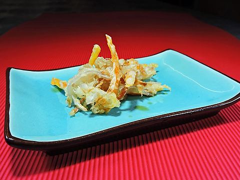 Tempura de verduras con salsa de jengibre por Matthias Hespe.