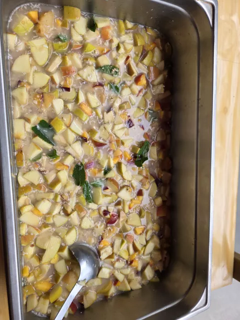Fruita fresca tallada per al muesli EspaiCuinarSa