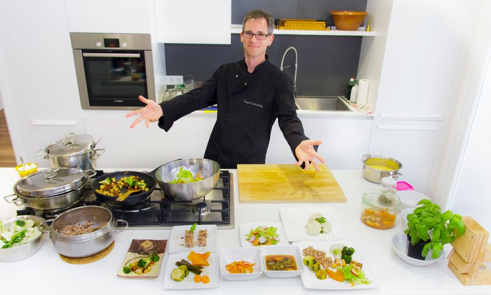 Apertura de una nueva escuela de cocina sana i  saludable en Girona - Matthias Hespe