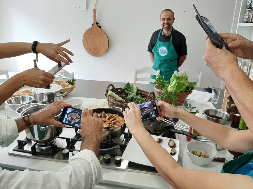 Fotos - Actividades de cocina saludable para despedidas de soltera, fiestas entre amigos o familiares y por eventos para empresas (team building)
