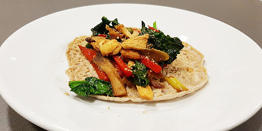 Salteado de verduras con pechuga de pollo o soja texturizada