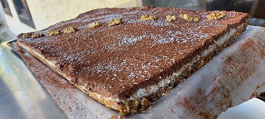 Pastel de zanahoria y crema de anacardos